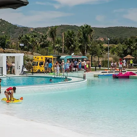 Al-303 - - Alcazaba Lagoon *