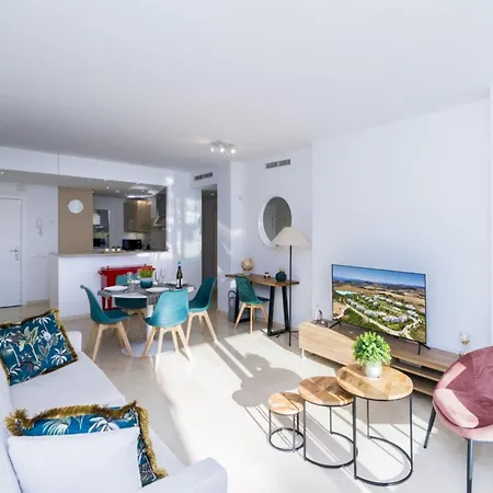 Al-303 - - Alcazaba Lagoon *