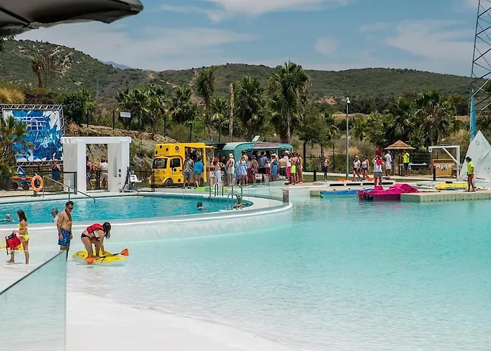 Al-303 - - Alcazaba Lagoon *